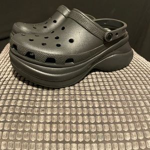Women’s Crocs classic Bae clogs